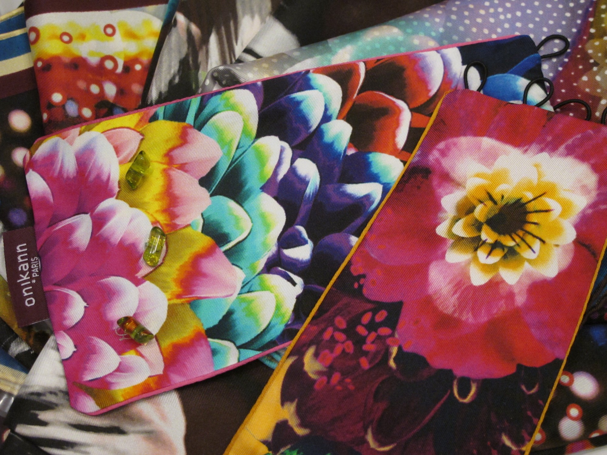 onikann foulards et manchettes