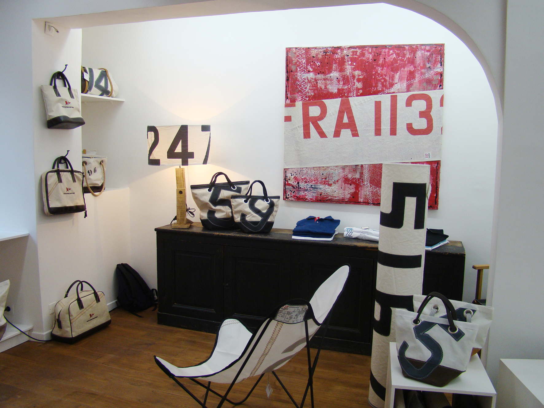 Boutique-727-Sailbags-2