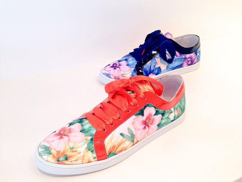 TwinShoes23