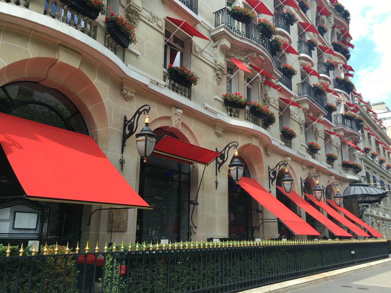 Plaza Athénée