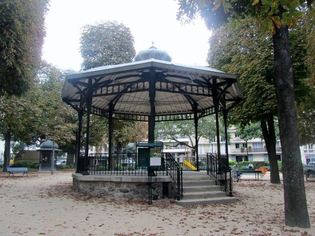 ParisVuPArSheilySquare Necker 75015