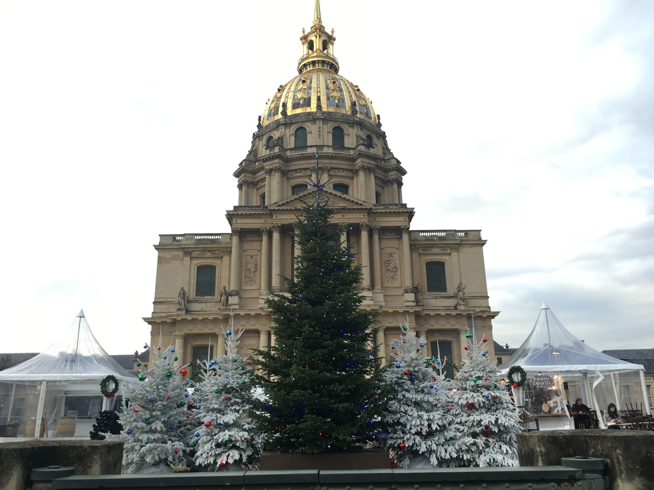 village de Noël des Invalides