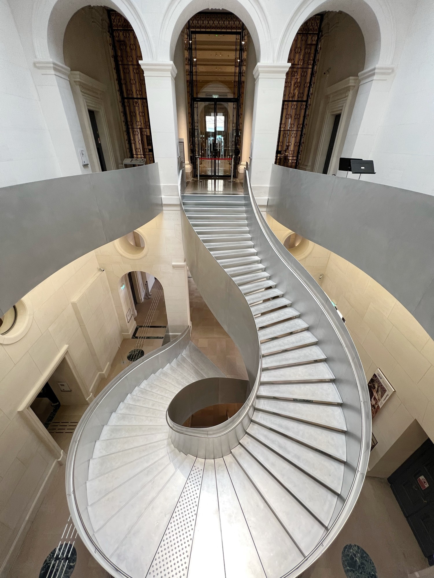 escalier monumental - BNF Richelieu